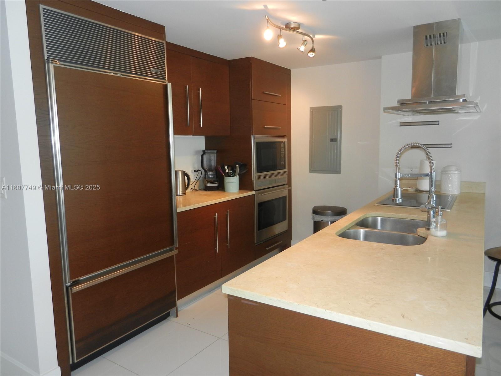 Property photo # 4
