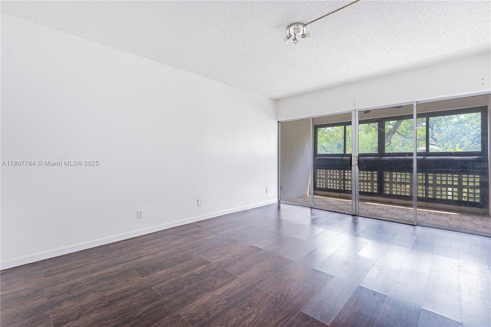 3301 Spanish Moss Ter #406, Lauderhill, Florida image 15
