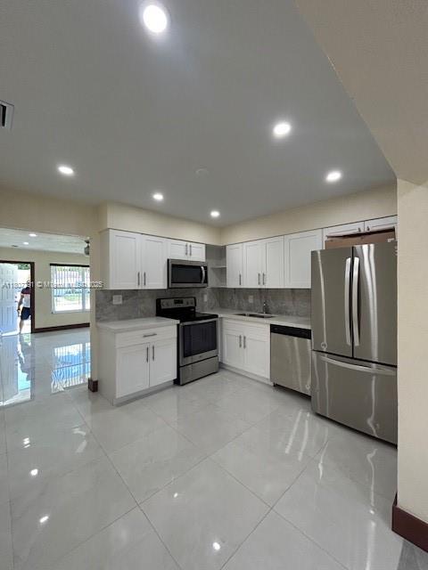 4123 NW 39th Ave, Lauderdale Lakes, Florida image 3