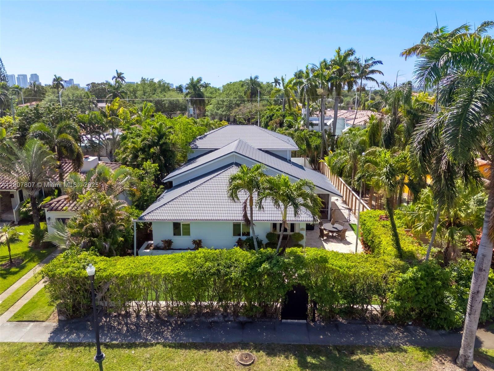 1550 Tyler St, Hollywood, Florida image 1