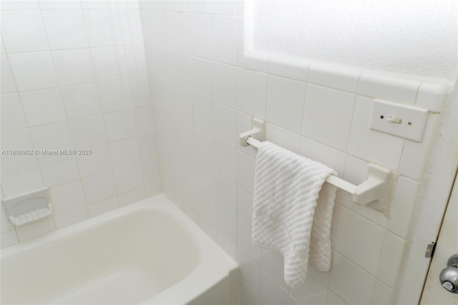 1500 Bay Rd #1532S, Miami Beach, Florida image 24