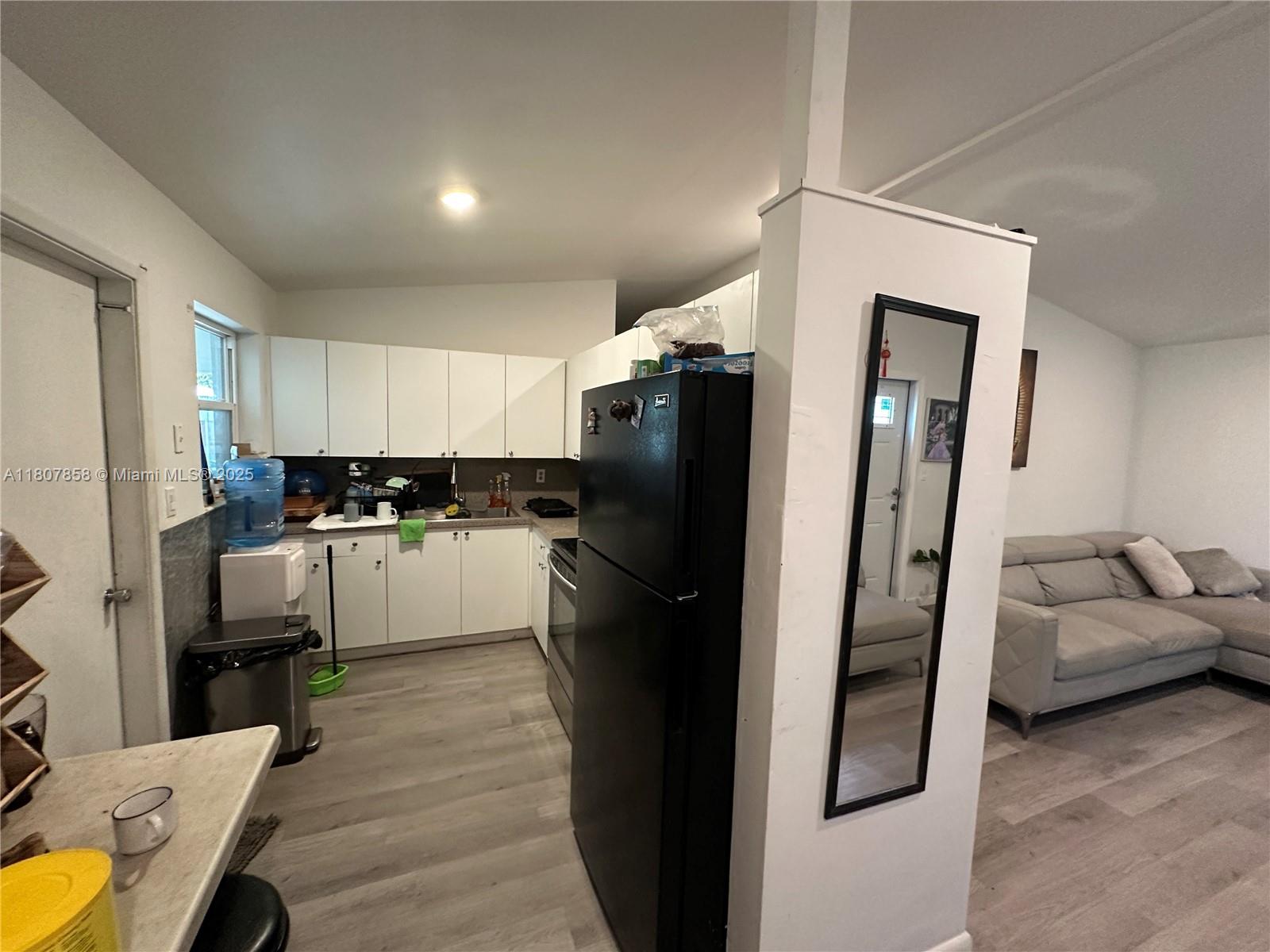 2860 SW 13th St, Fort Lauderdale, Florida image 2