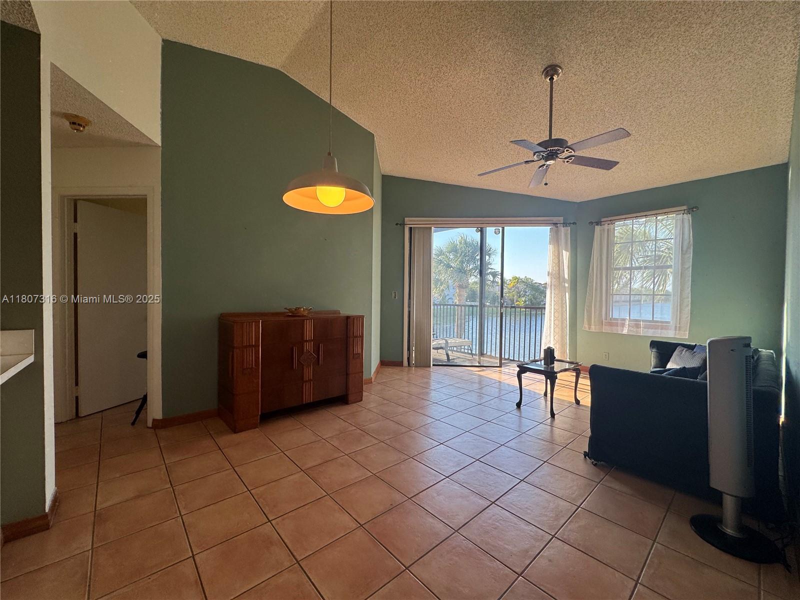 15569 N Miami Lakeway N #204, Miami Lakes, Florida image 2
