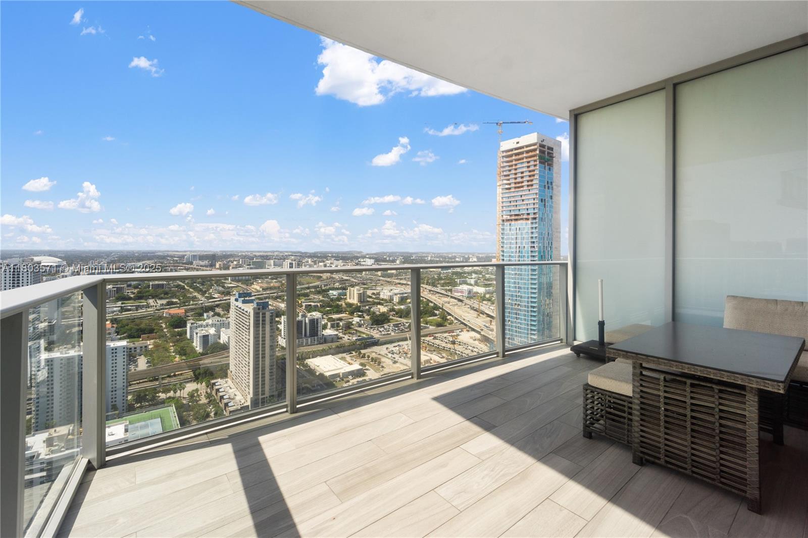 851 NE 1st Ave #3906, Miami FL 33132