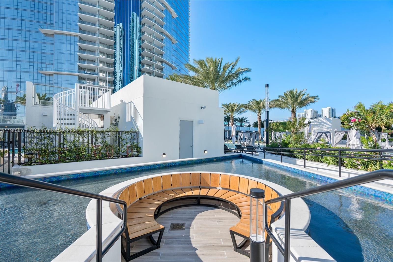 851 NE 1st Ave #3906, Miami FL 33132