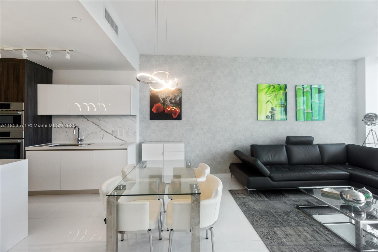 851 NE 1st Ave #3906, Miami FL 33132