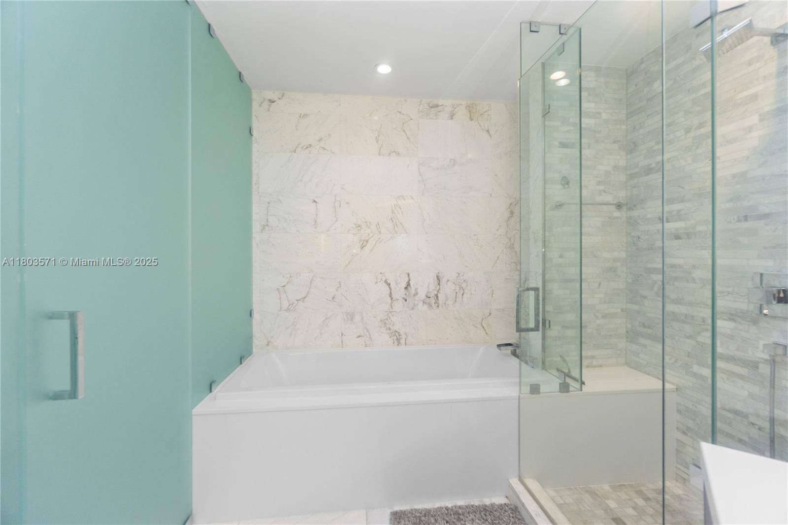851 NE 1st Ave #3906, Miami FL 33132