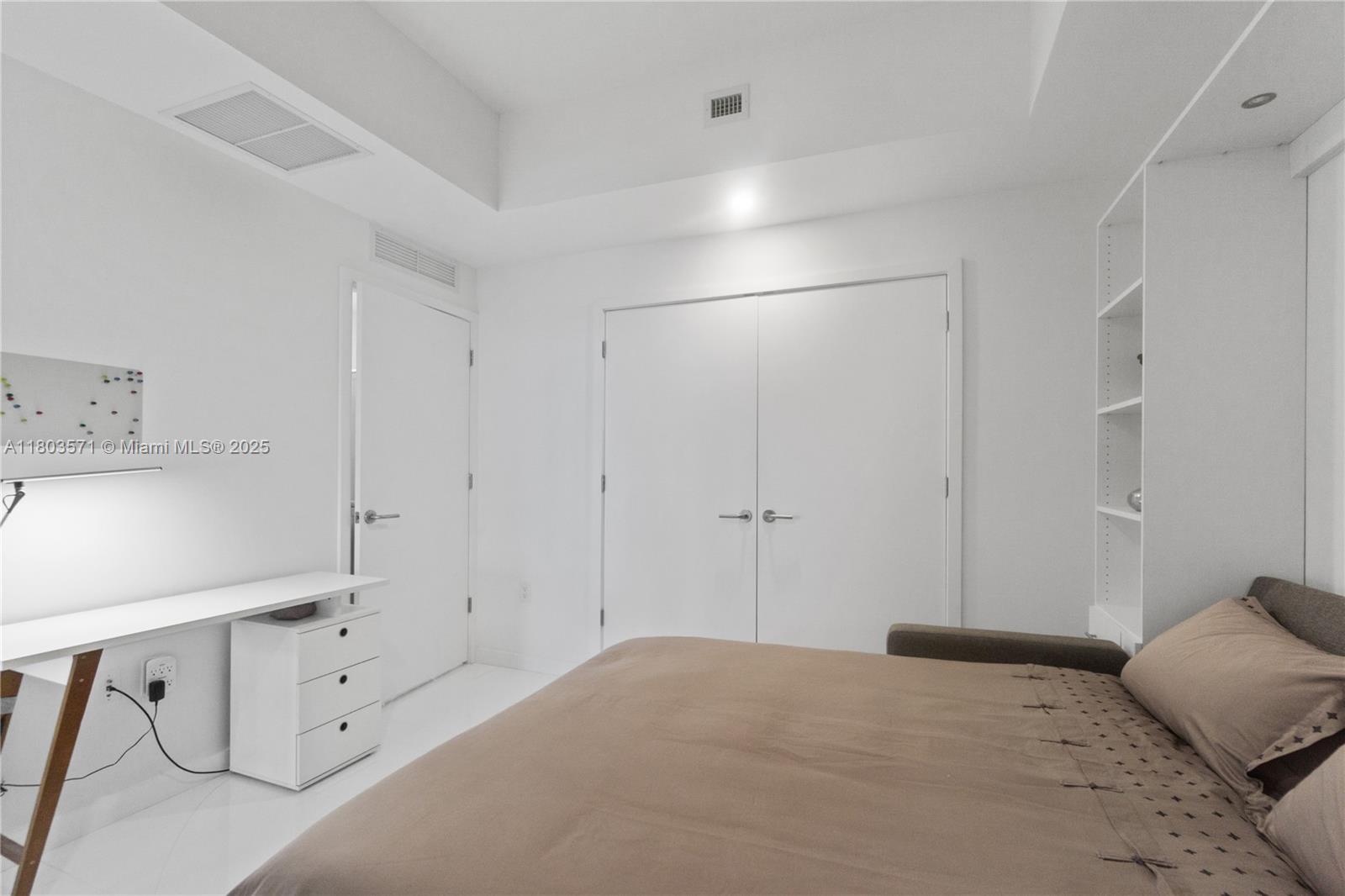 851 NE 1st Ave #3906, Miami FL 33132