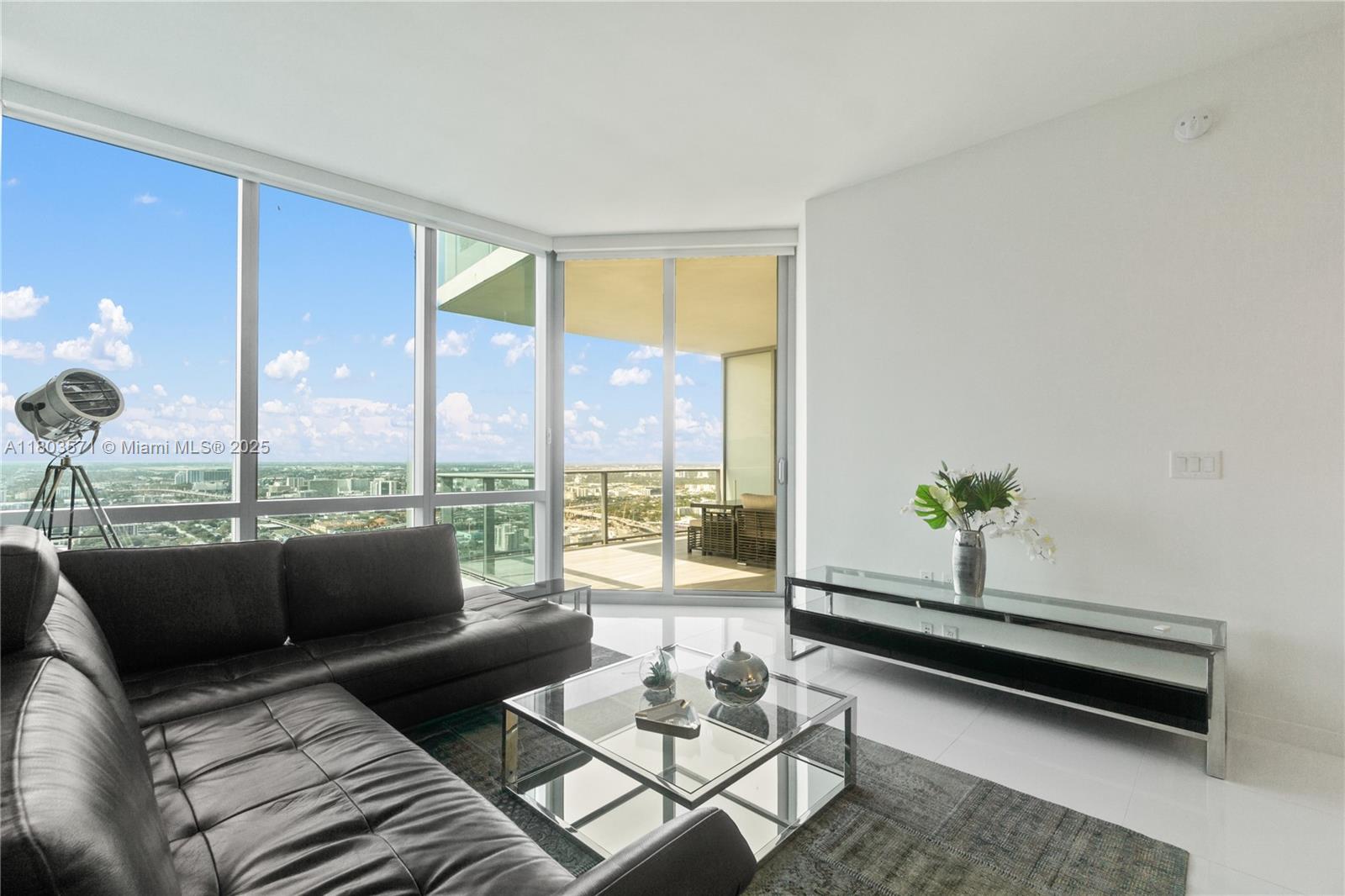 851 NE 1st Ave #3906, Miami FL 33132
