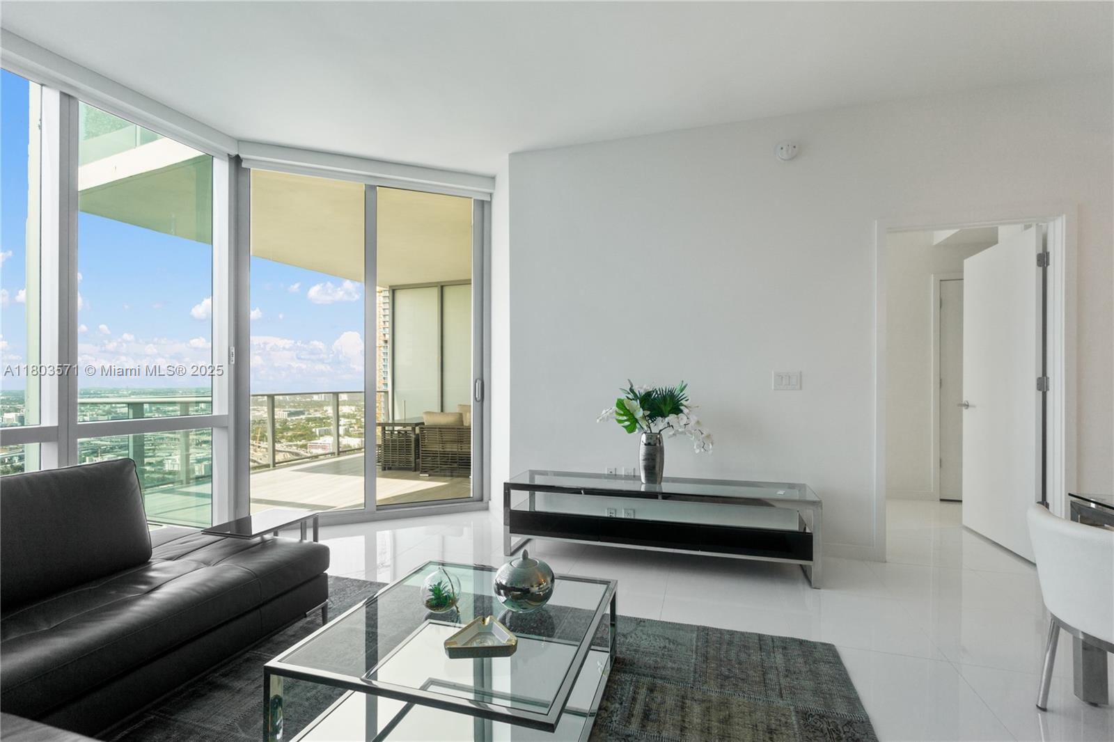 851 NE 1st Ave #3906, Miami FL 33132