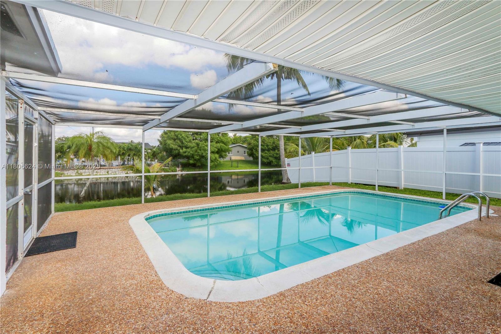 2001 NW 93rd Ln, Sunrise, Florida image 23