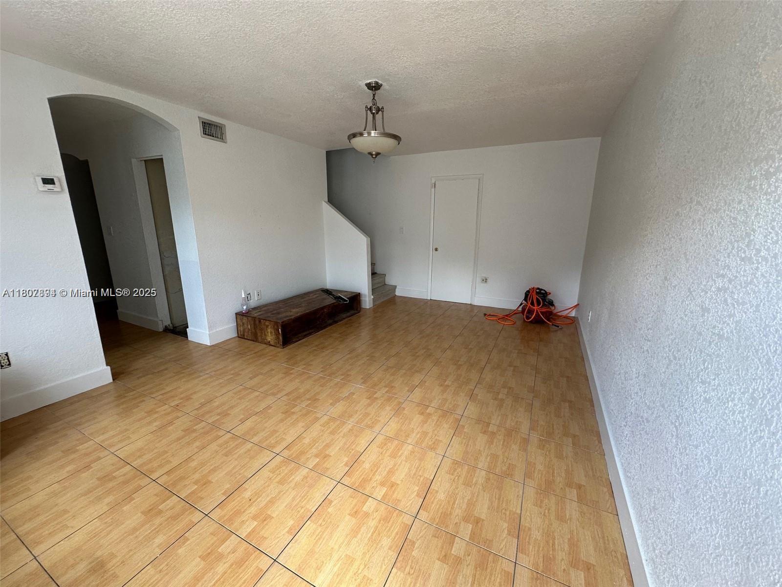 19224 NW 46th Ave, Miami Gardens, Florida image 2