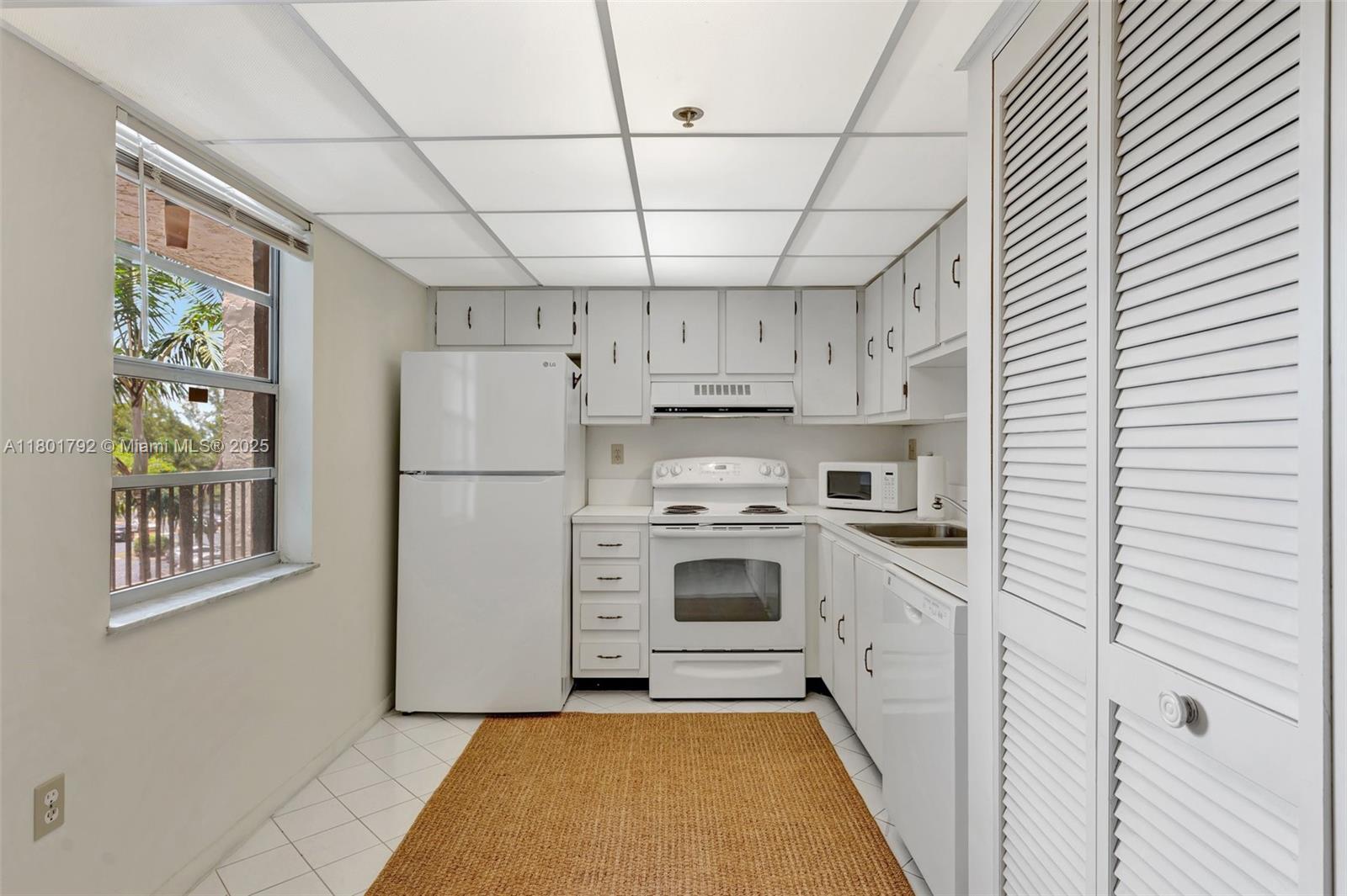 Property photo # 8
