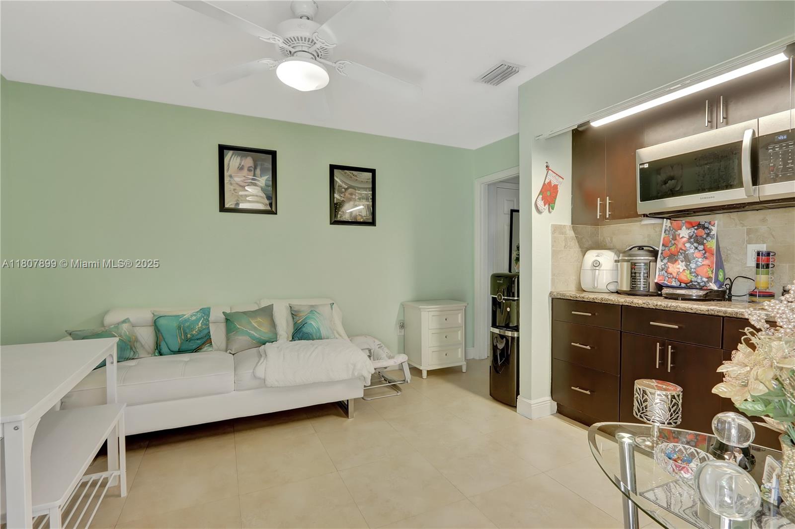 15801 NW 47th Ave, Miami Gardens, Florida image 22