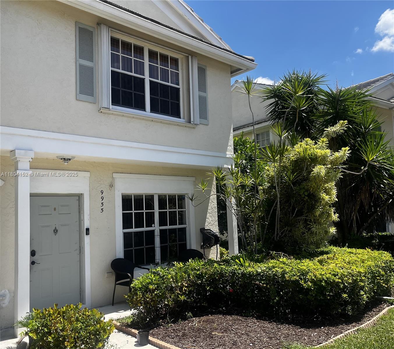9955 NW 56th Pl, Coral Springs, Florida image 2