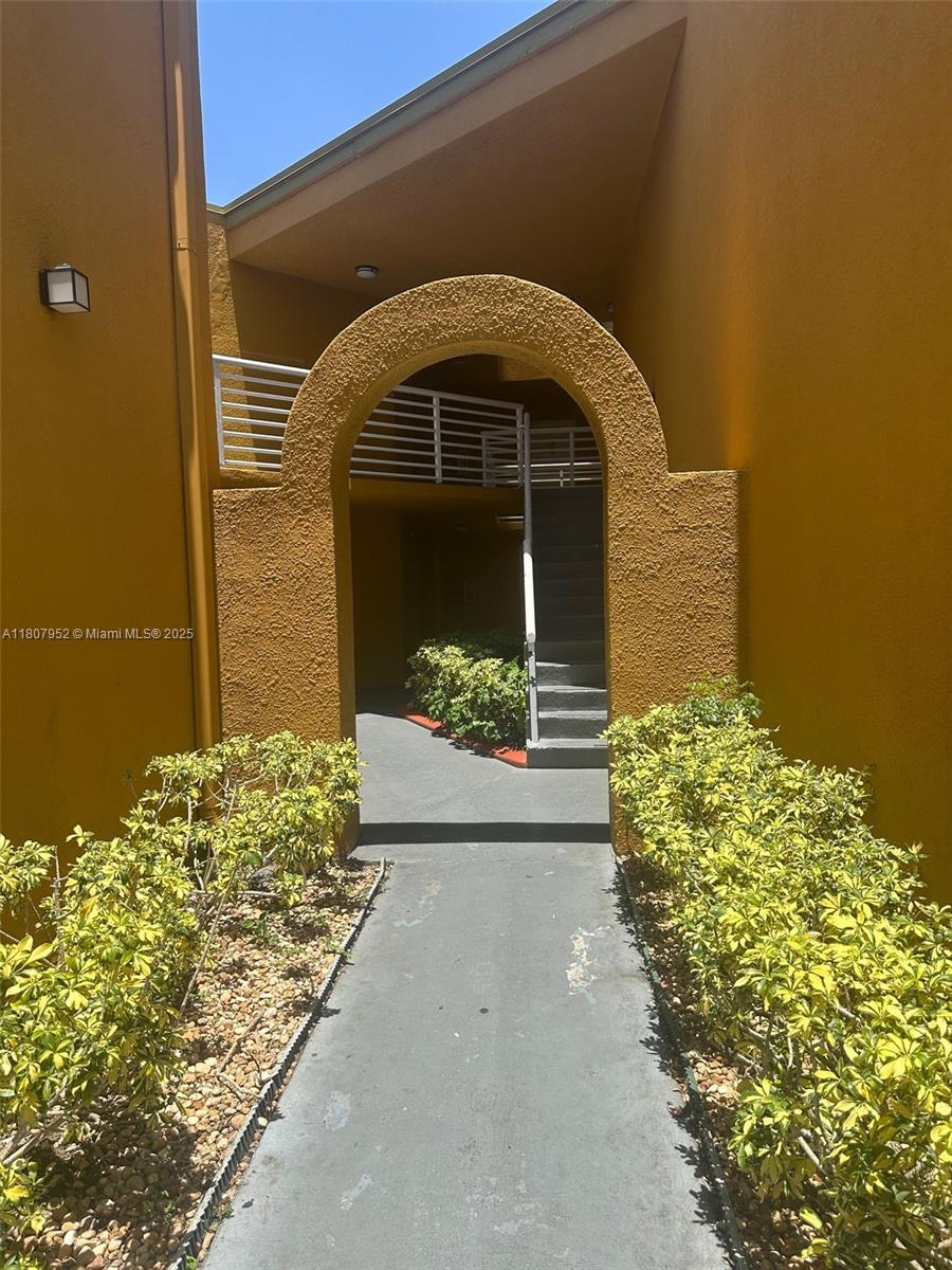 Property photo # 9
