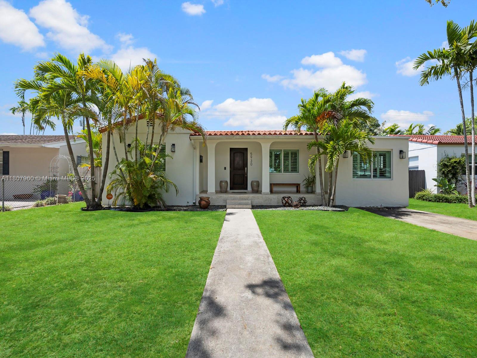 5930 SW 13th Ter, West Miami, Florida image 2