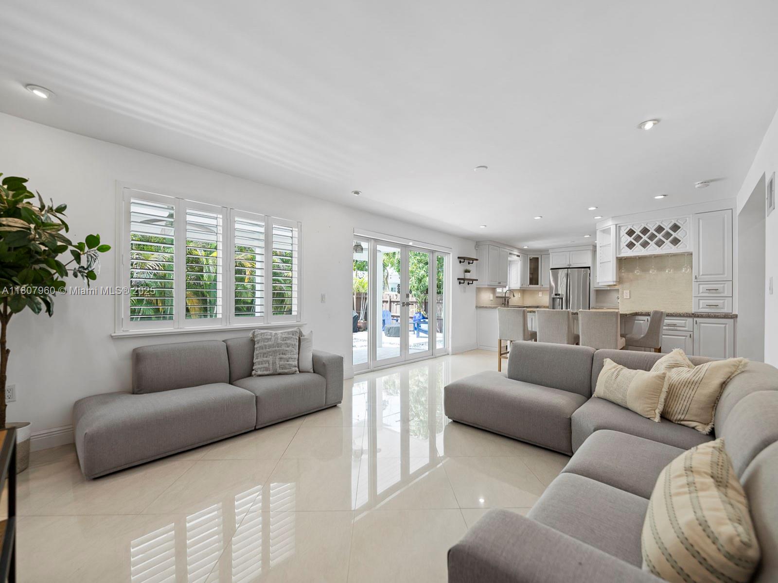 5930 SW 13th Ter, West Miami, Florida image 20
