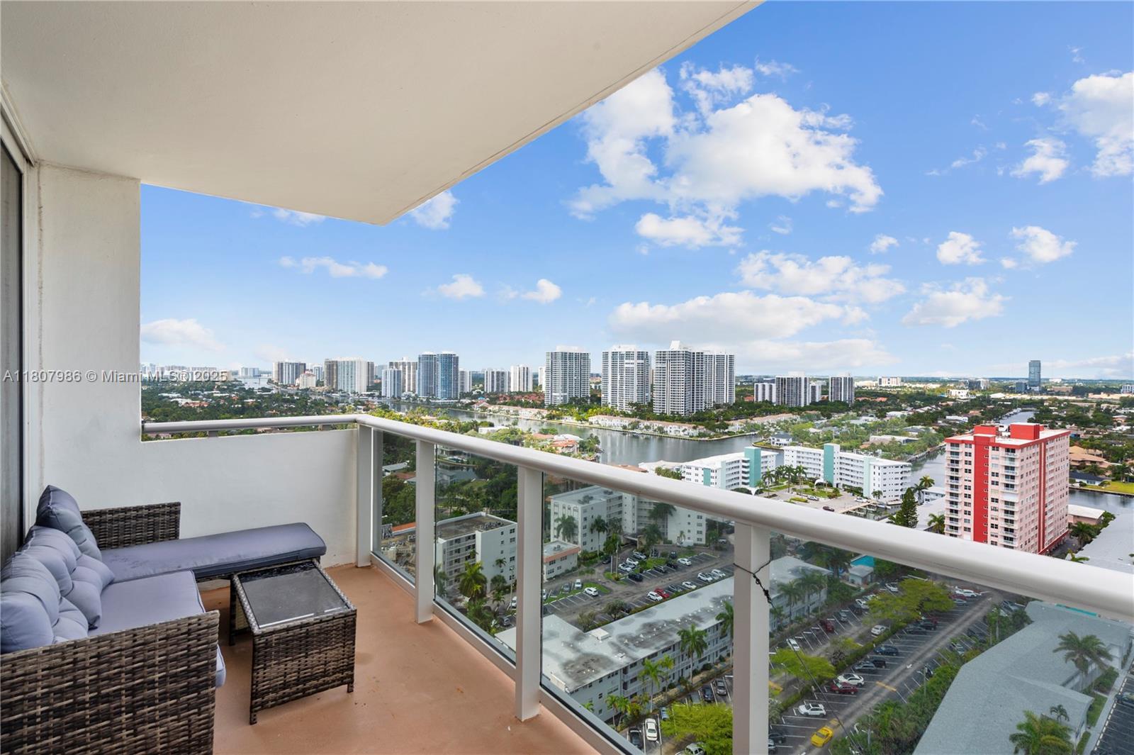 3140 S Ocean Dr #2310, Hallandale Beach, Florida image 11