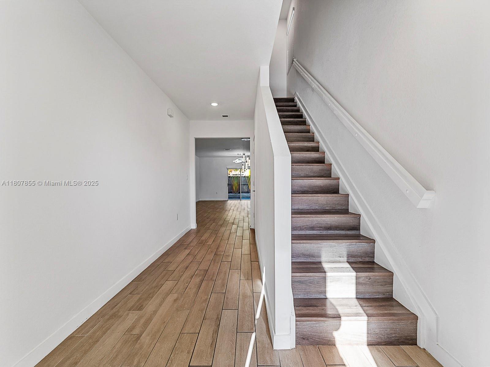501 NE 6th Ct, Florida City, Florida image 7