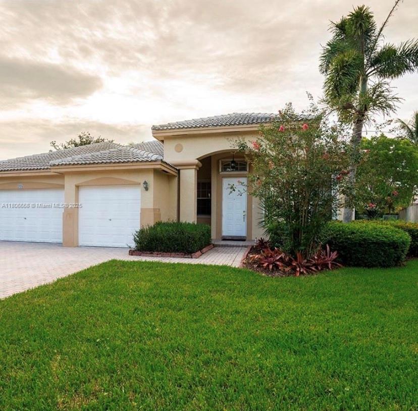 Property photo # 0