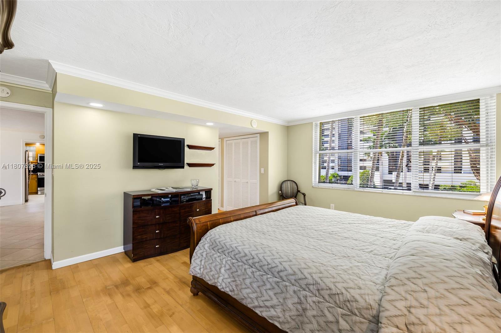 625 Biltmore Way #301, Coral Gables, Florida image 27