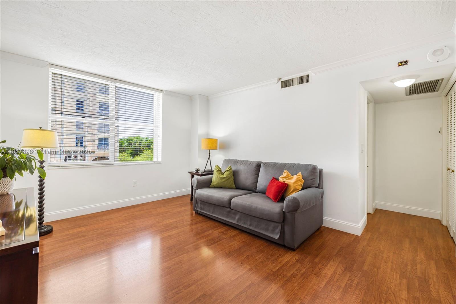 625 Biltmore Way #301, Coral Gables, Florida image 38