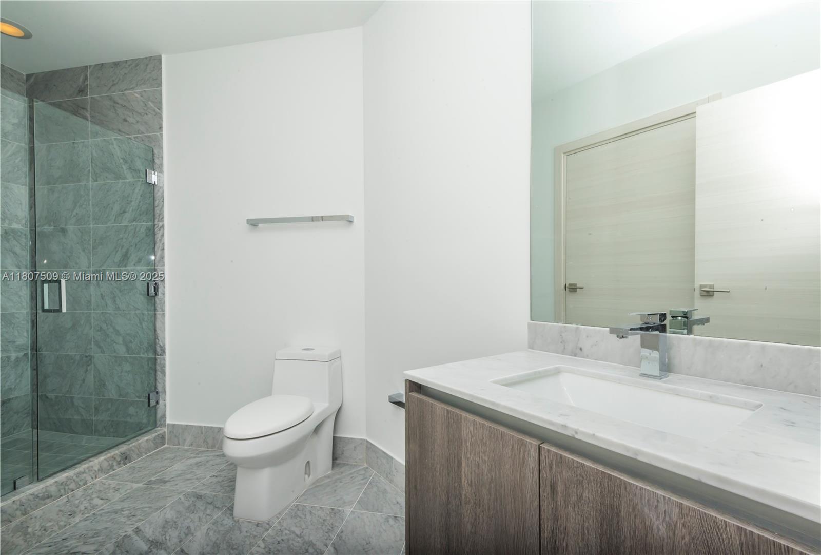 801 S Miami Ave #5005, Miami FL 33130