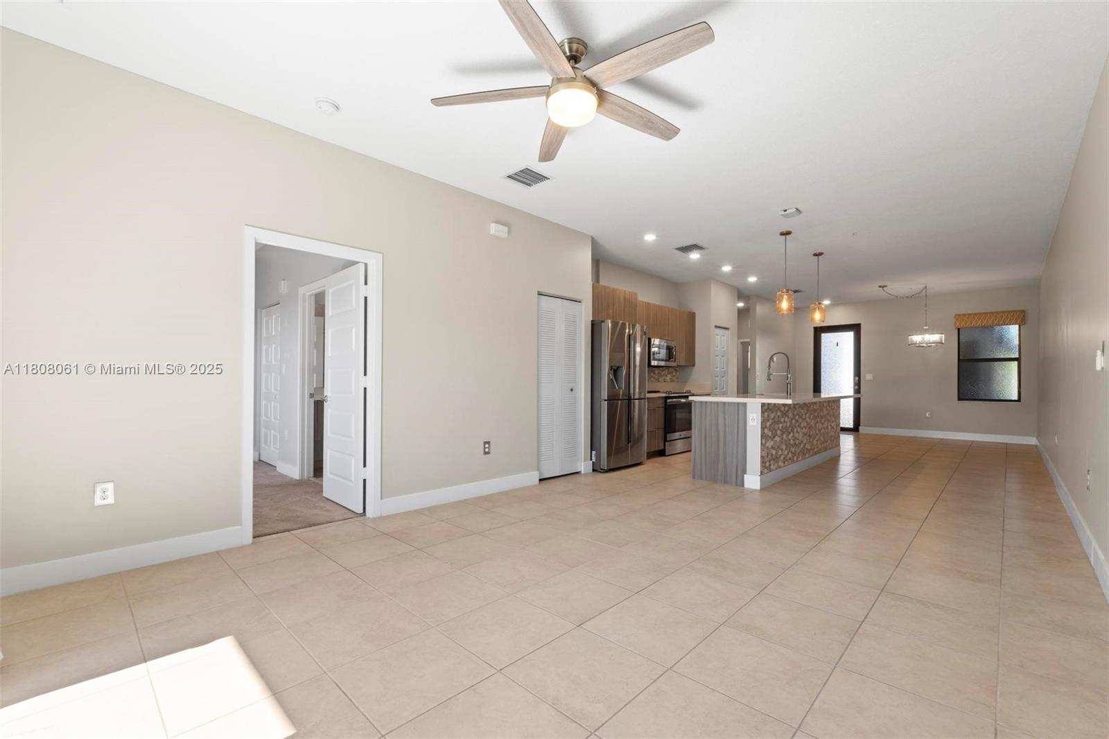7825 NW 104th Ave #4, Doral, Florida image 12