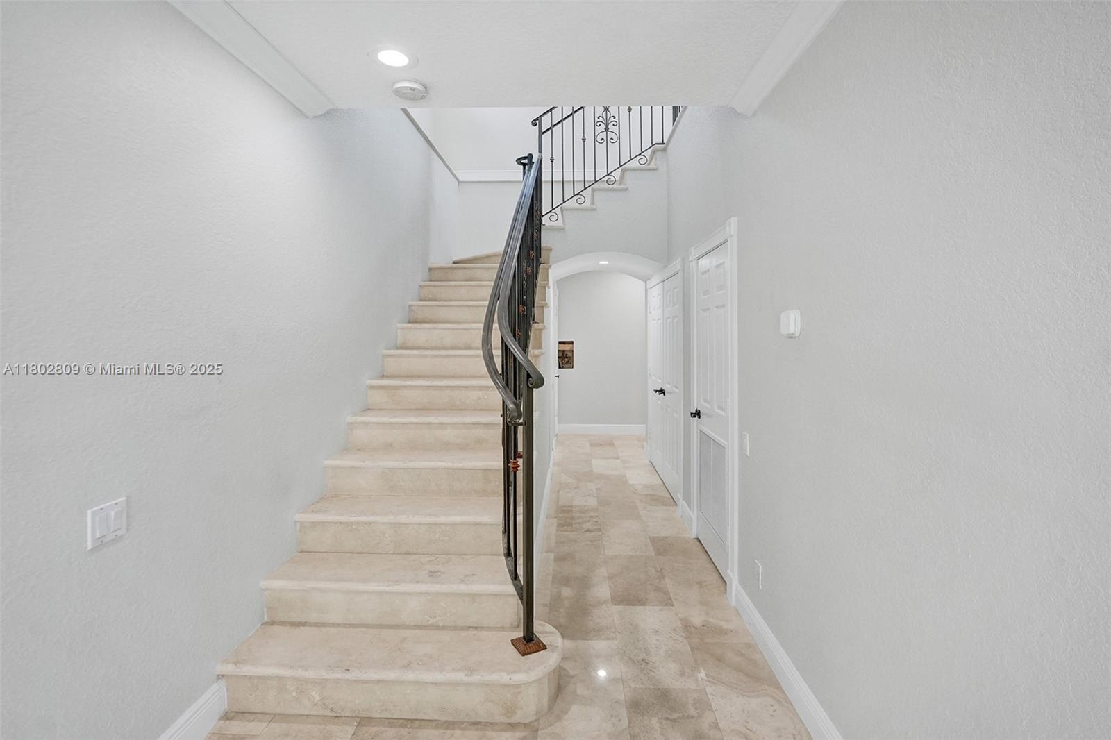827 SE 2nd Ct, Fort Lauderdale, Florida image 31