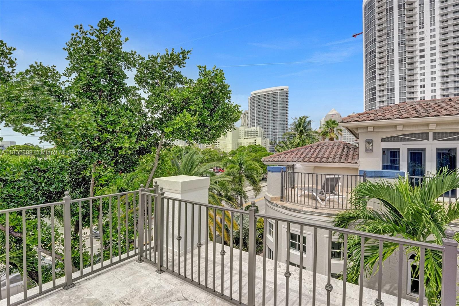 827 SE 2nd Ct, Fort Lauderdale, Florida image 39