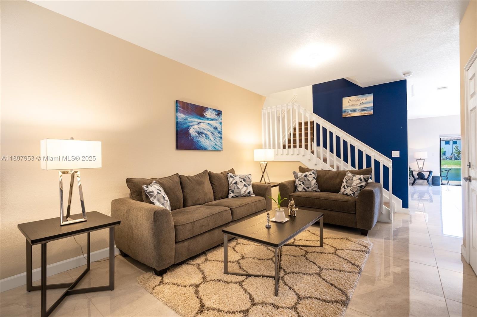 5421 NW 27th St, Margate, Florida image 3