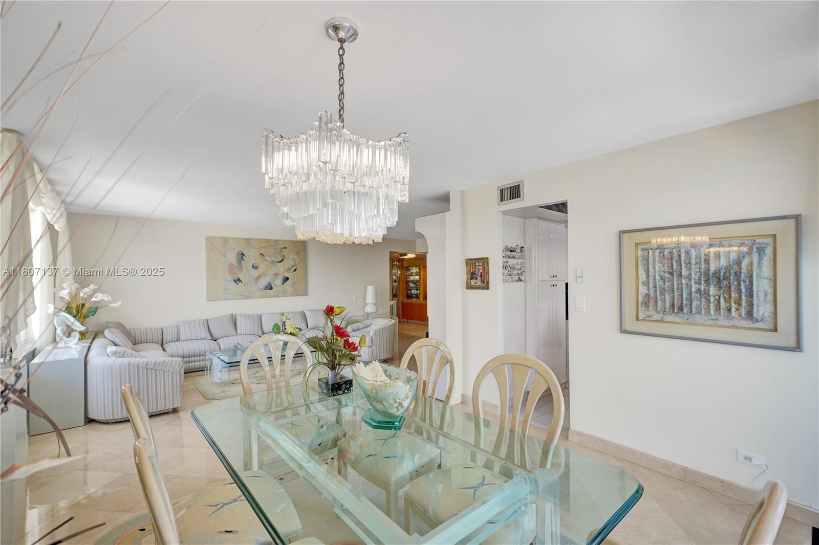 231 174th St #2319, Sunny Isles Beach, Florida image 12