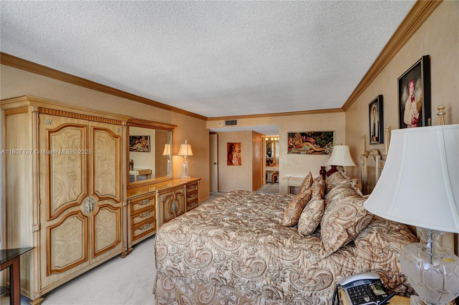 231 174th St #2319, Sunny Isles Beach, Florida image 38