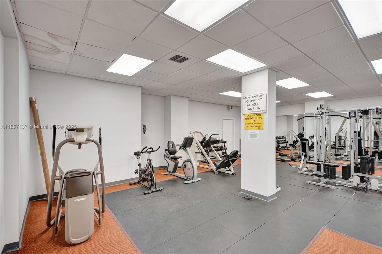 231 174th St #2319, Sunny Isles Beach, Florida image 49