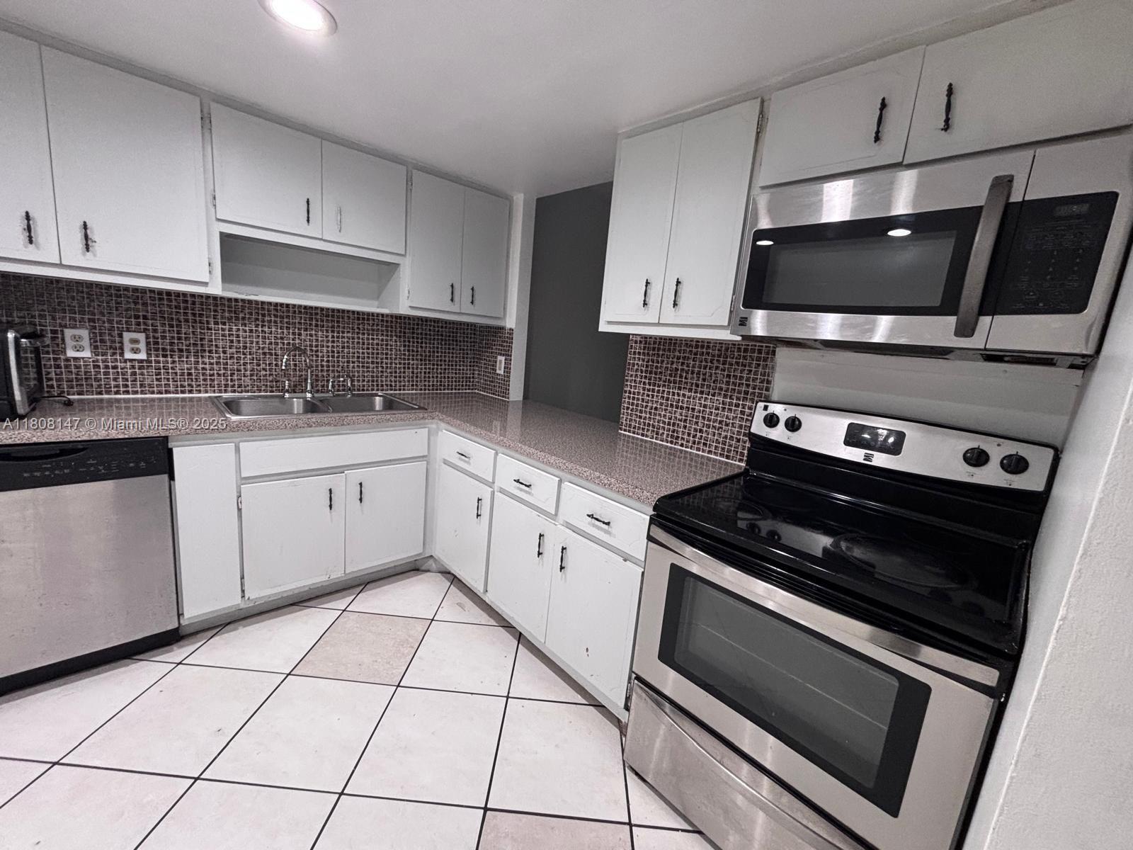 Property photo # 3