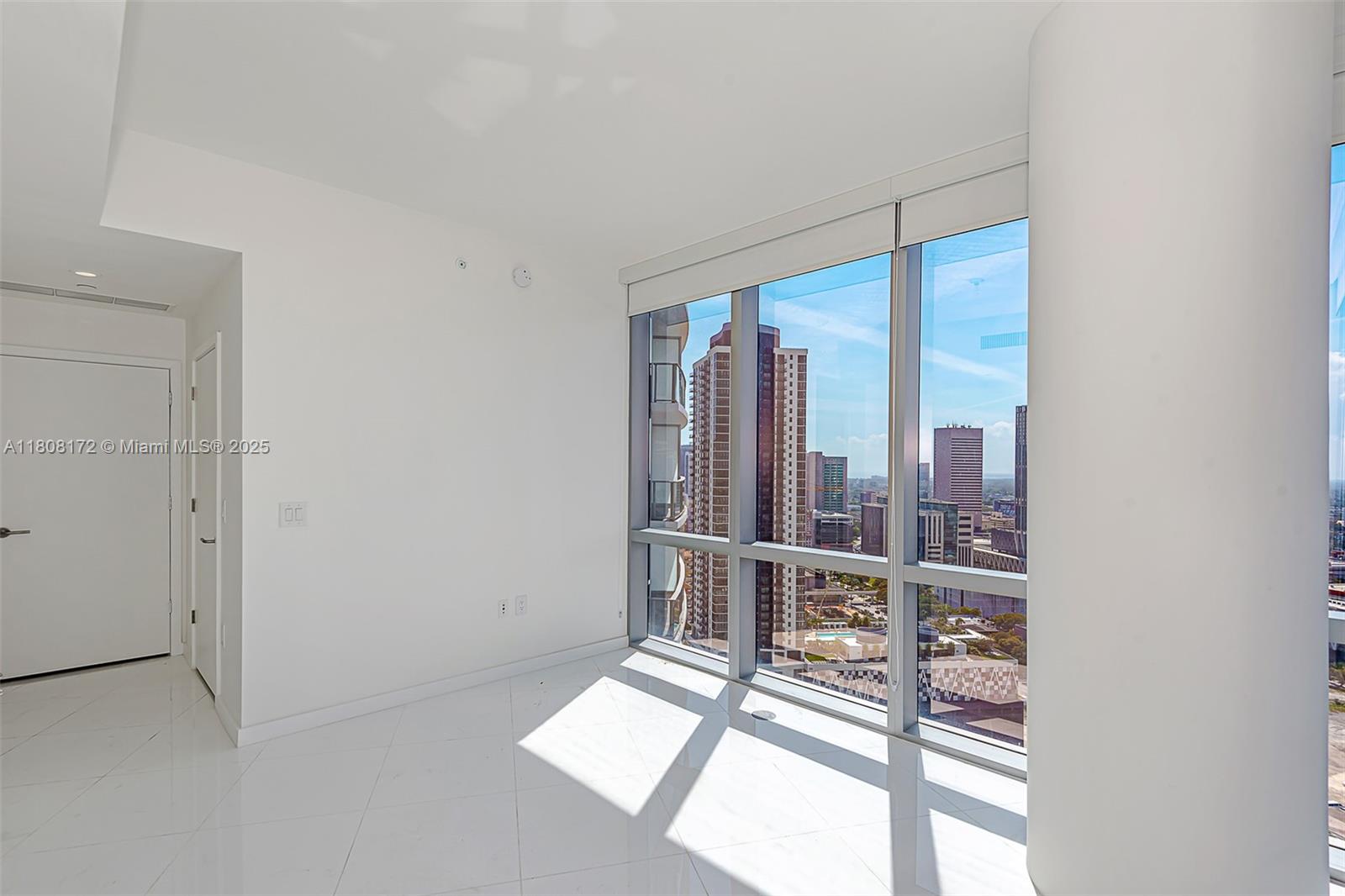 851 NE 1st Ave #3102, Miami FL 33132