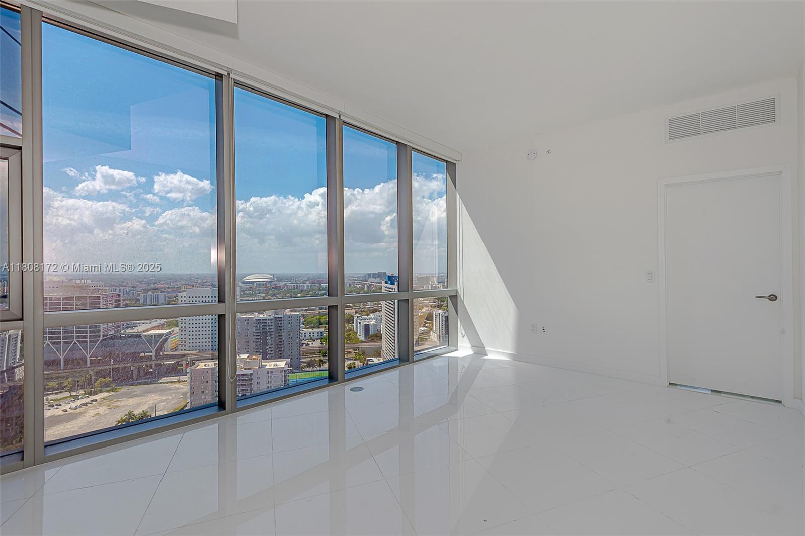 851 NE 1st Ave #3102, Miami FL 33132