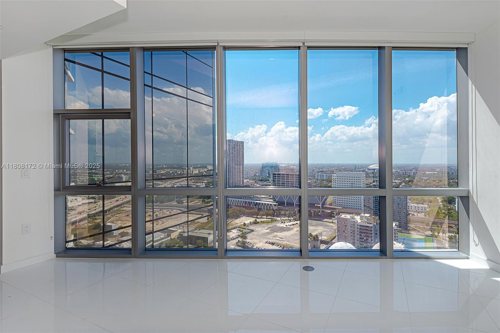 851 NE 1st Ave #3102, Miami FL 33132