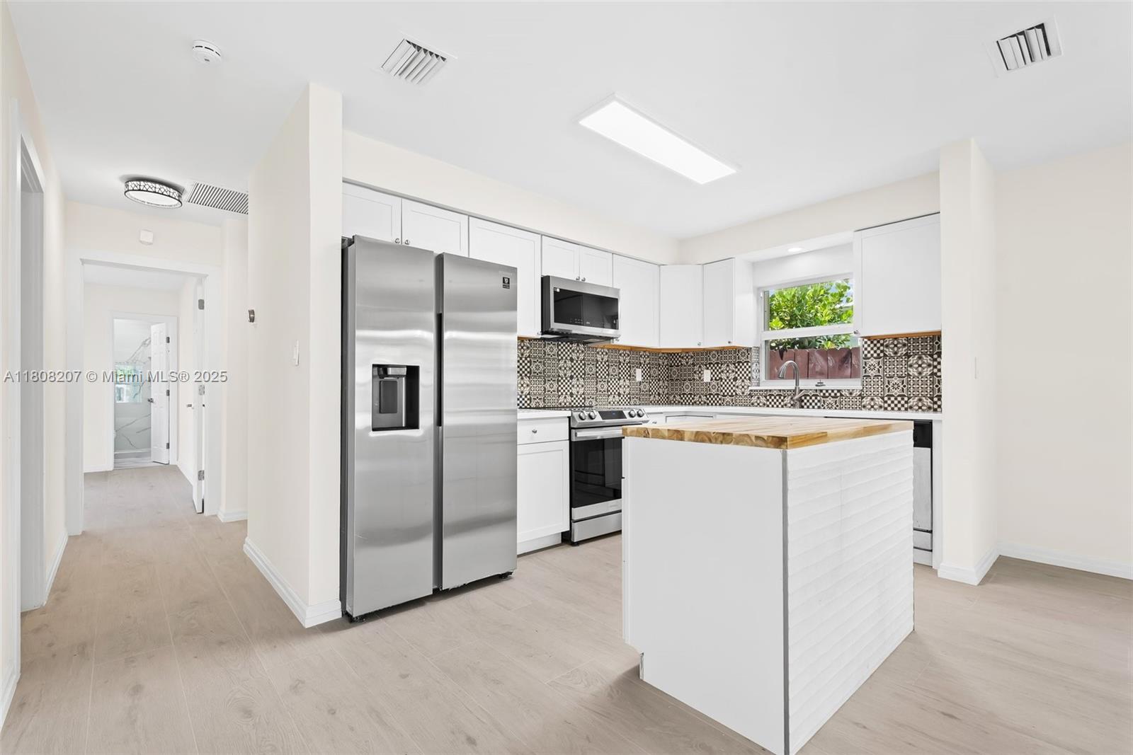 1630 Rodman St, Hollywood, Florida image 5