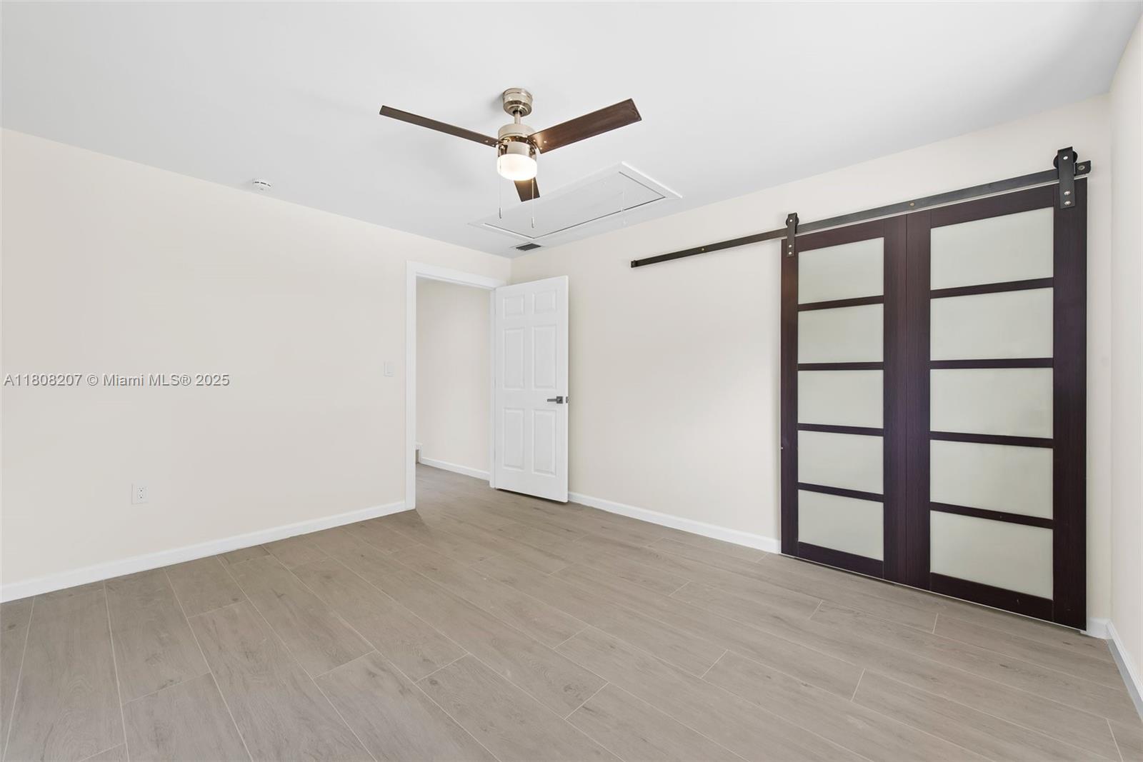 1630 Rodman St, Hollywood, Florida image 8