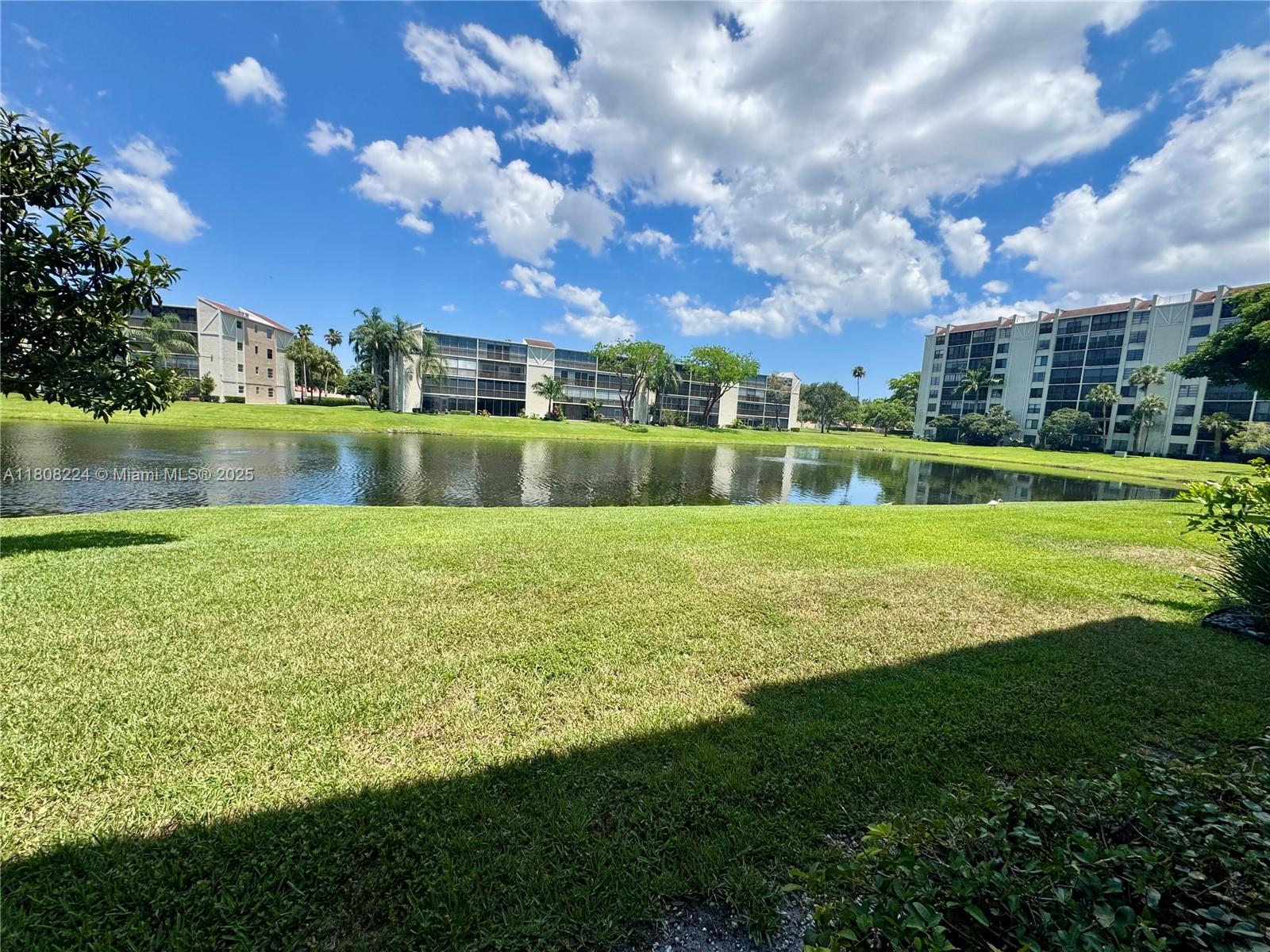 14360 Strathmore Ln #102, Delray Beach, Florida image 8