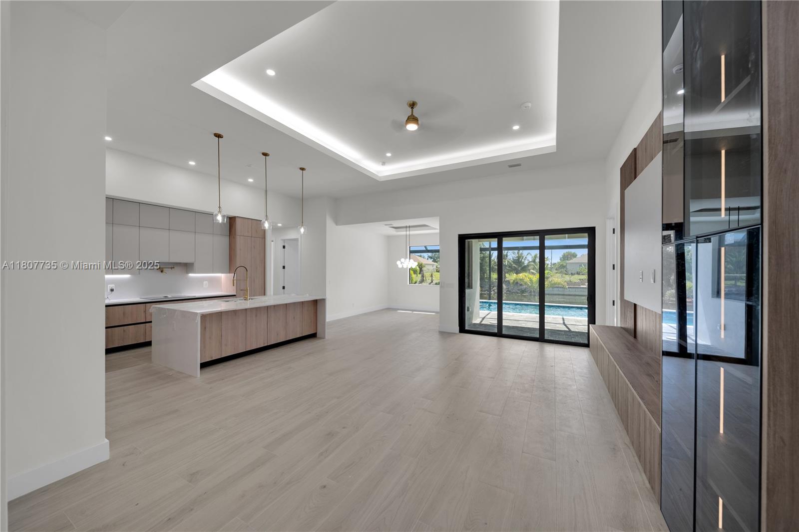 419 NW 7th Ave, Cape Coral, Florida image 2