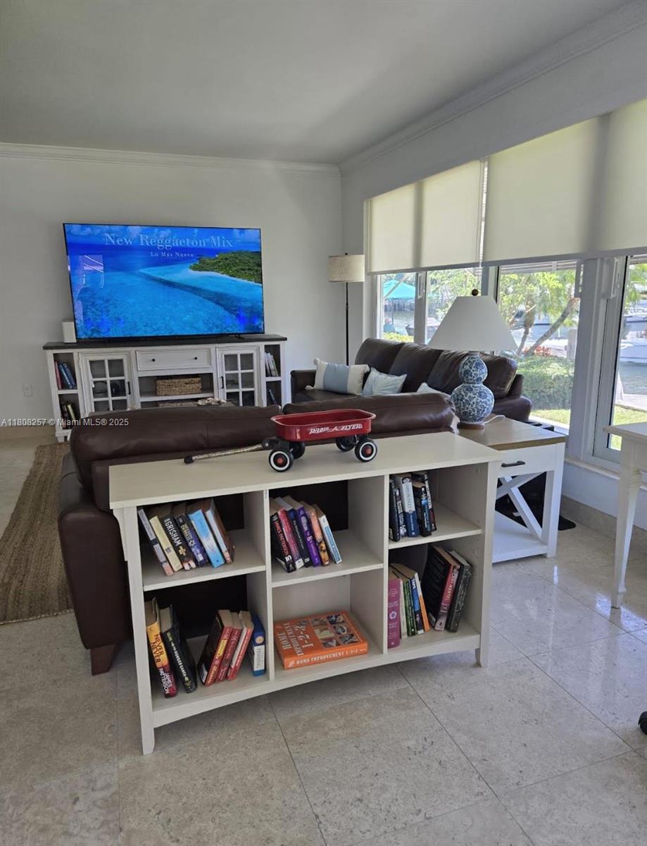 Property photo # 8