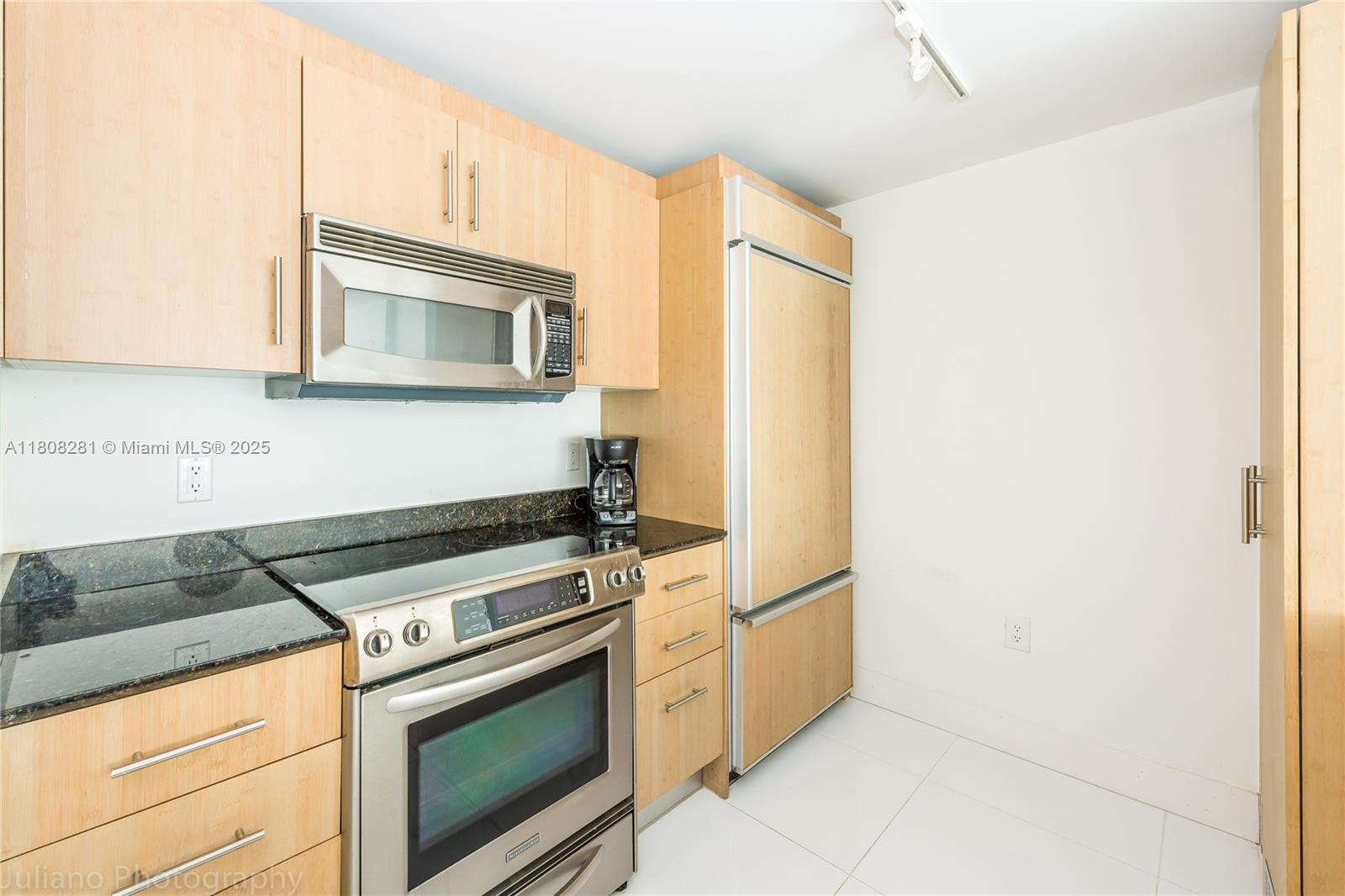 Property photo # 3