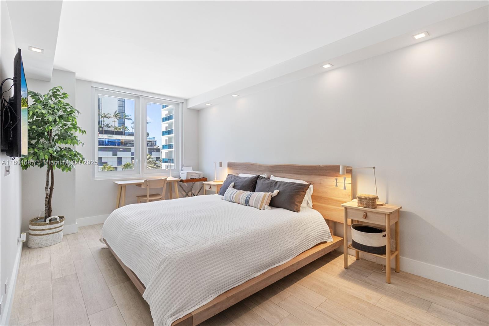Property photo # 4