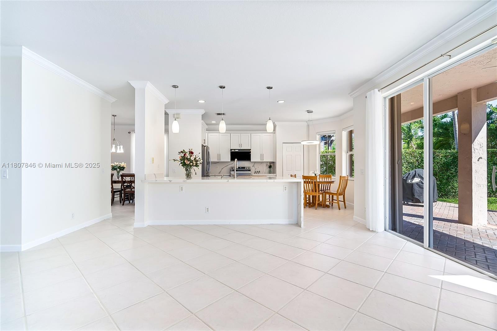 850 Nandina Dr, Weston, Florida image 14