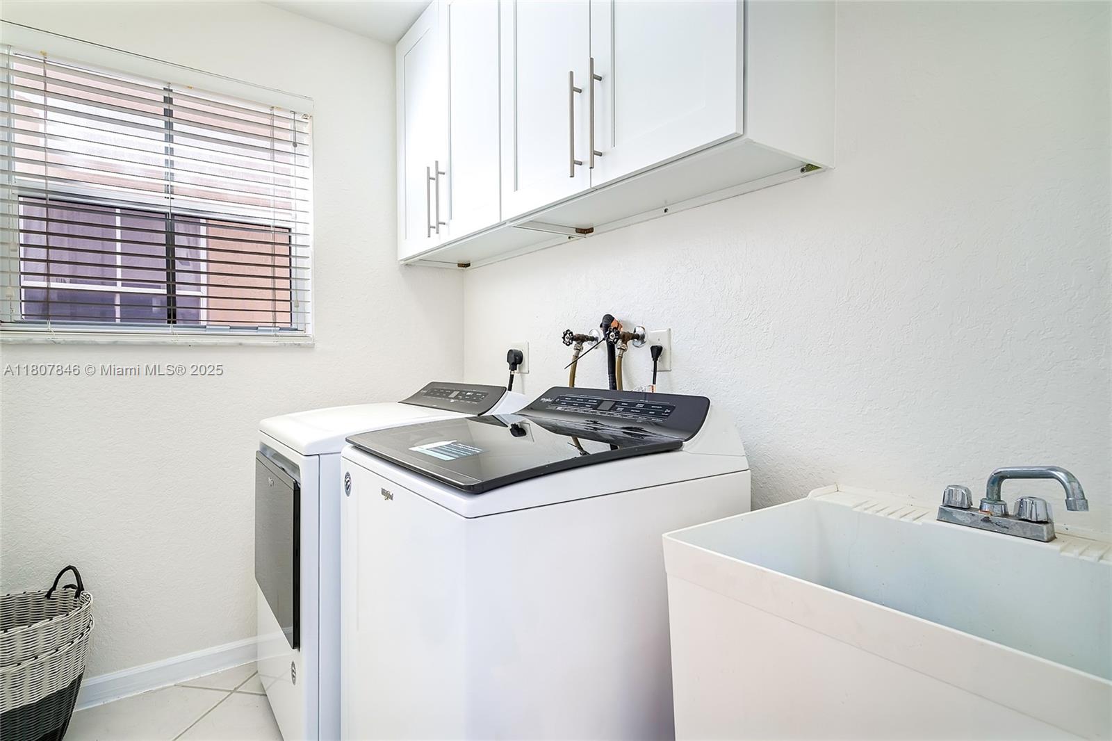 850 Nandina Dr, Weston, Florida image 20