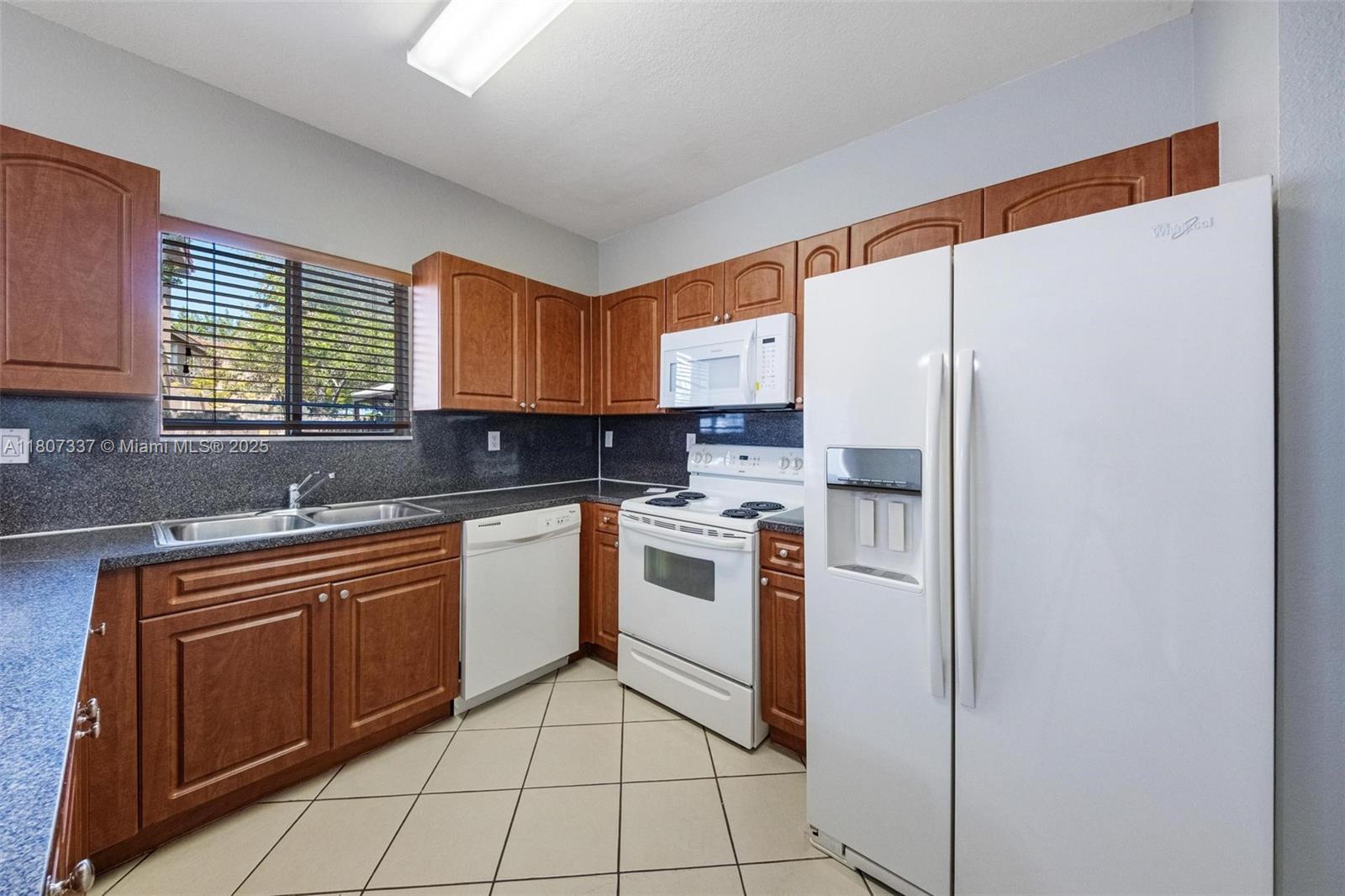 21485 SW 85th Path, Cutler Bay, Florida image 4