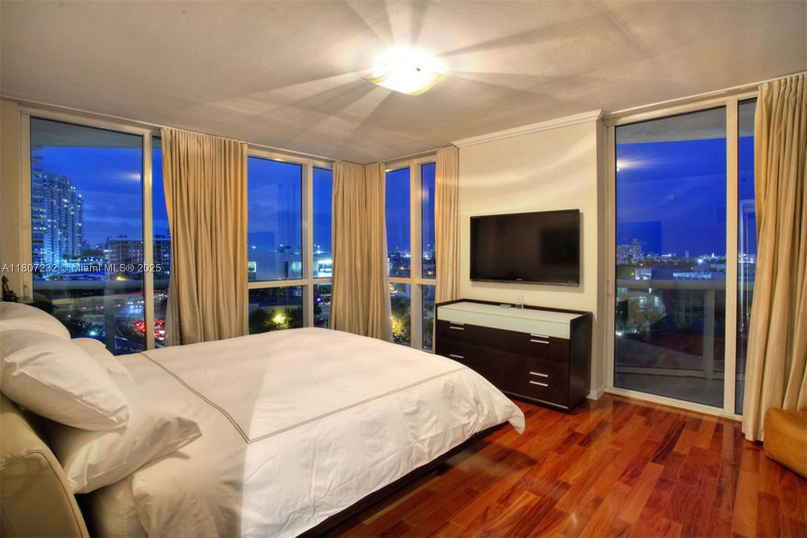 Property photo # 8